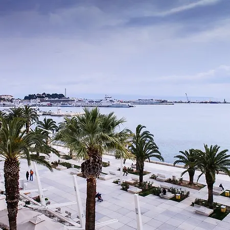 Holiday home Apartmani *